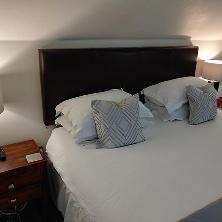 The Bath House Apartments - Free 1St Breakfast - Free Parking Luaran gambar