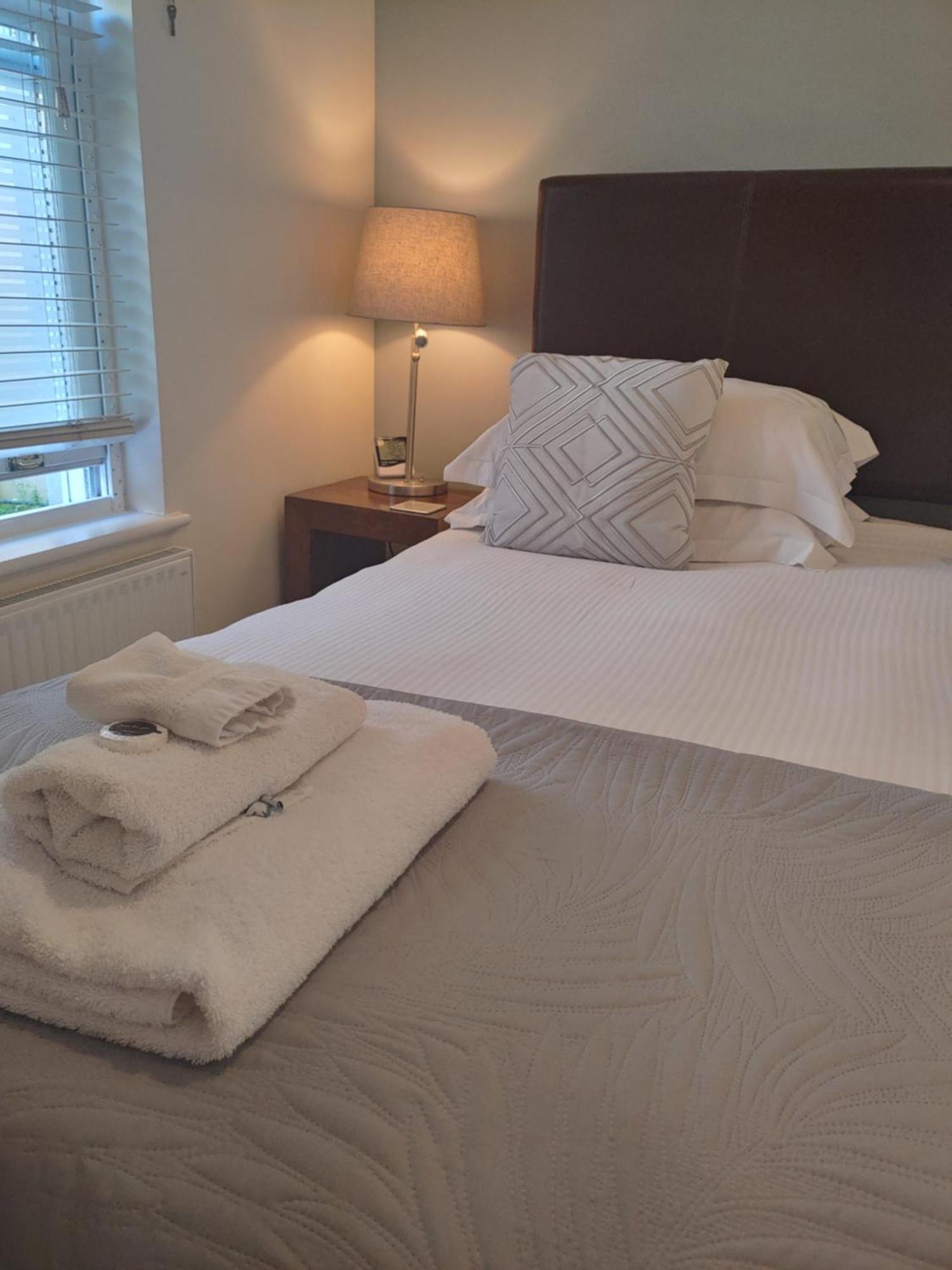 The Bath House Apartments - Free 1St Breakfast - Free Parking Bilik gambar